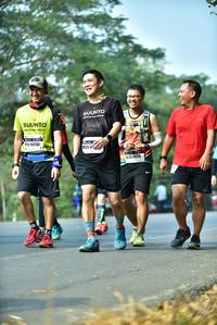 BIB: 84130
                            <button type="button" onclick="openModal(10123628)" class="btn btn-primary btn-sm float-right btn-popup" data-toggle="modal" data-target=".modal-high-quality">
                        <i class="fas fa-shopping-cart"></i> Add to Cart
                    </button>
                                            <button type="button" onclick="isThisMe(10123628, true)" class="btn btn-success btn-sm float-right btn-popup btn-isme hidden" data-toggle="tooltip" data-placement="bottom" title="นี่คือรูปของคุณใช่ไหม คลิกที่นี่เพื่อเอาเข้าอัลบั้ม">
                        <i class="fas fa-plus"></i> Add to album
                    </button>
                    <button type="button" onclick="isThisMe(10123628, false)" class="btn btn-warning btn-sm float-right btn-popup btn-isnotme hidden">
                        <i class="fas fa-ban"></i> Remove from album
                    </button>